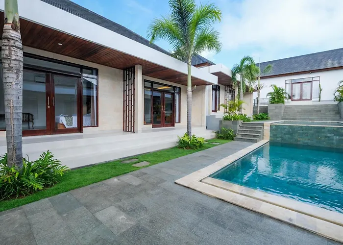 Janara 3* Uluwatu